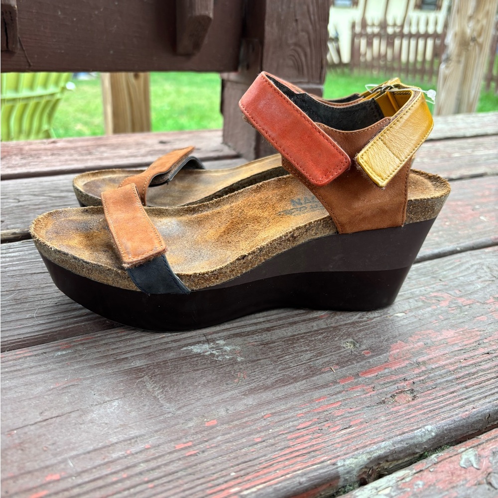 Naot Women's Multicolor Wedge heels